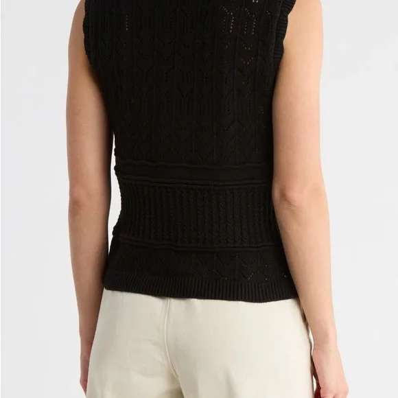 Melrose and Market Black V-Neck Sweater Vest - Picture 4 of 8